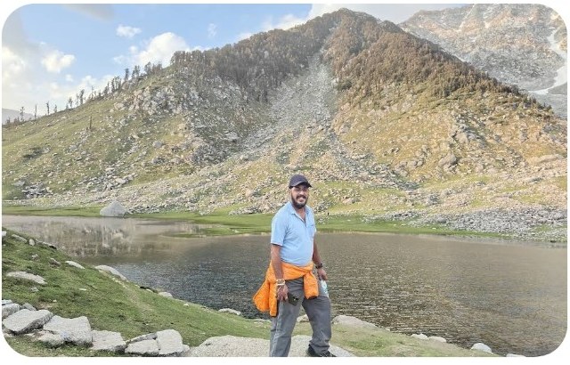 Gurupreet Khanna at Kareri Lake trek
